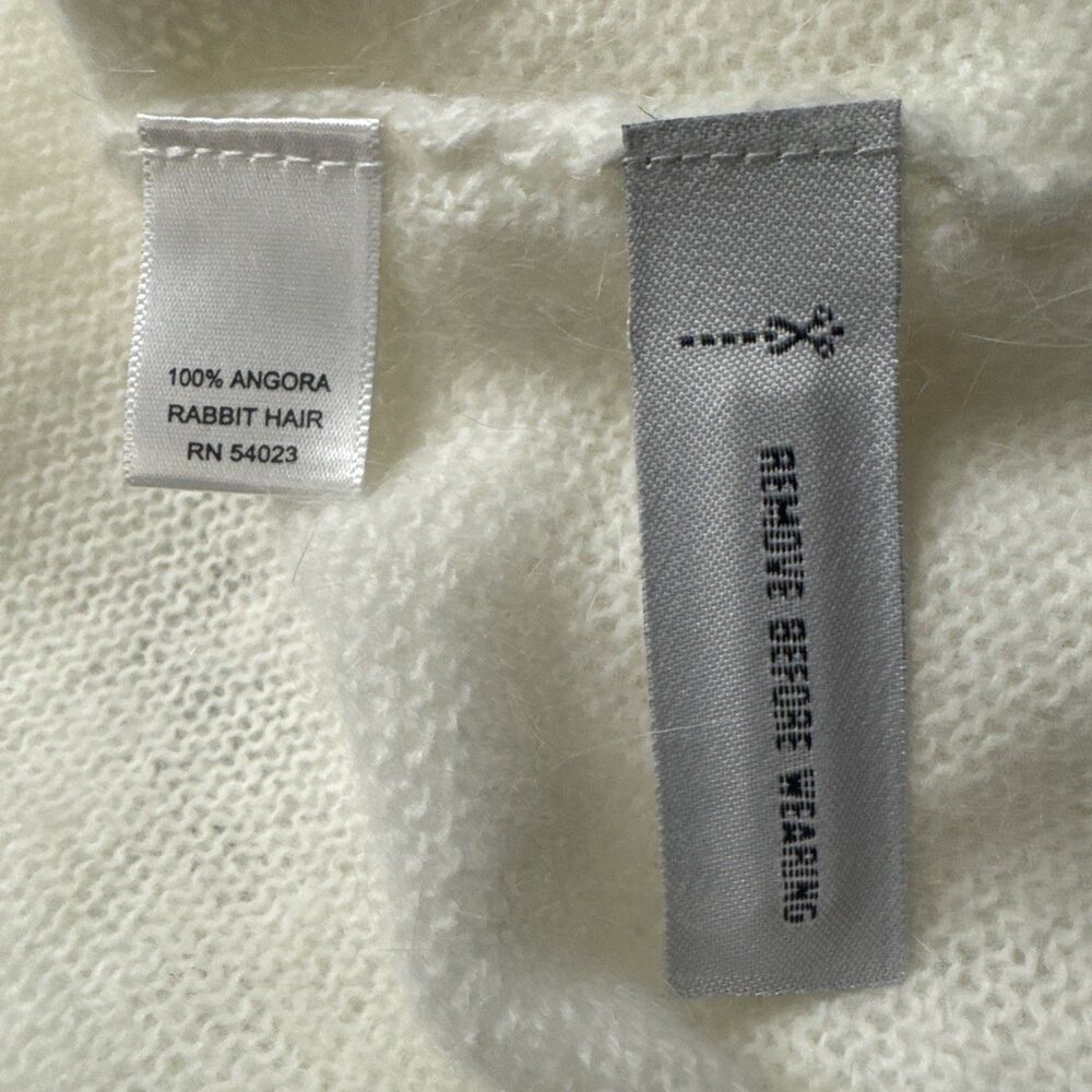 New BANANA REPUBLIC Womens 100% Angora Ivory Long Sleeve V-Neck Sweater Size XL - Picture 8 of 8